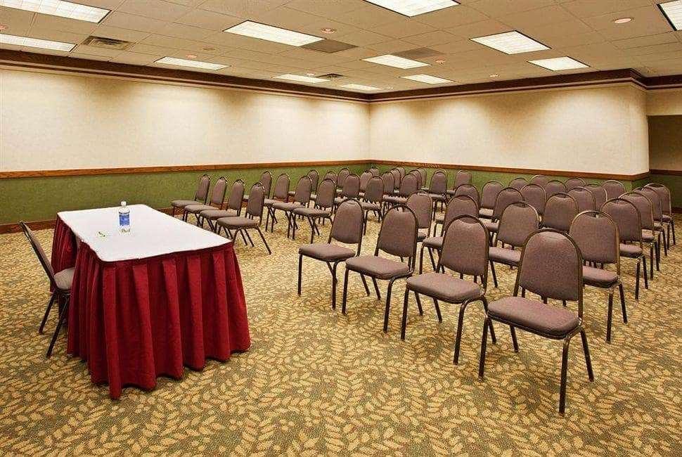 Baymont Inn&Suites Marietta Facilités photo