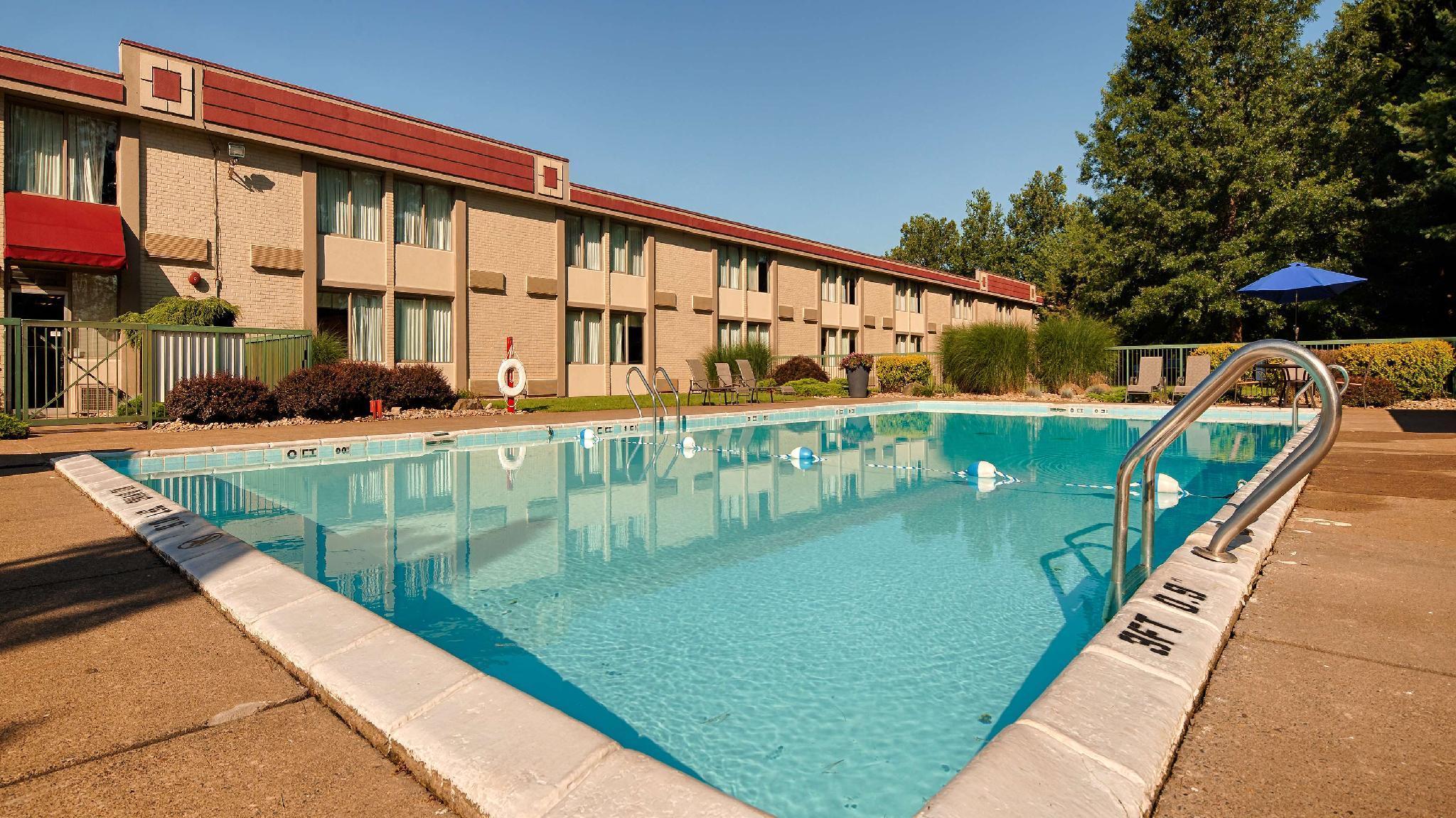 Baymont Inn&Suites Marietta Extérieur photo