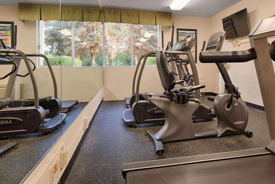 Baymont Inn&Suites Marietta Extérieur photo