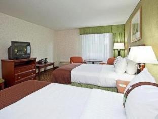 Baymont Inn&Suites Marietta Chambre photo