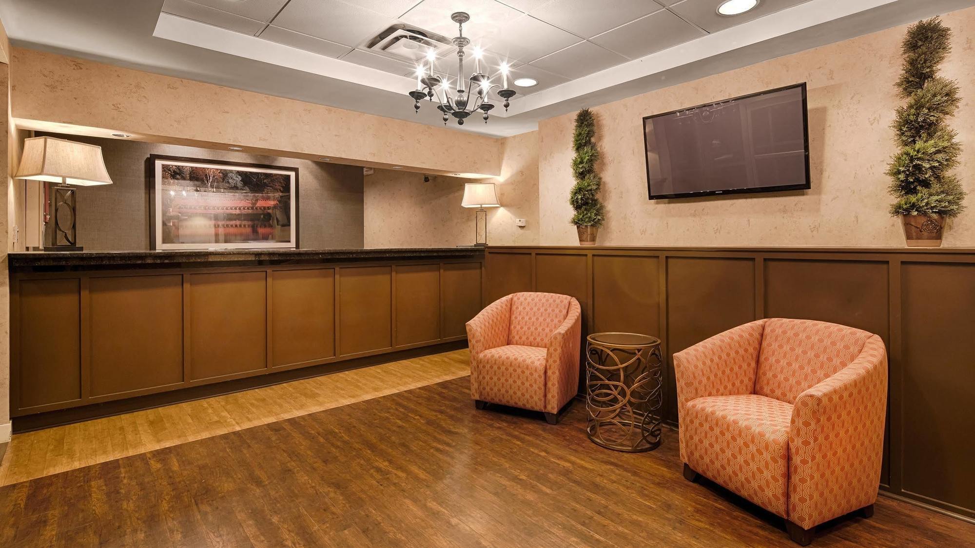 Baymont Inn&Suites Marietta Extérieur photo